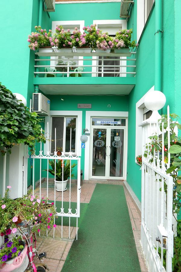 Hotel Kaduku Шкодер Экстерьер фото